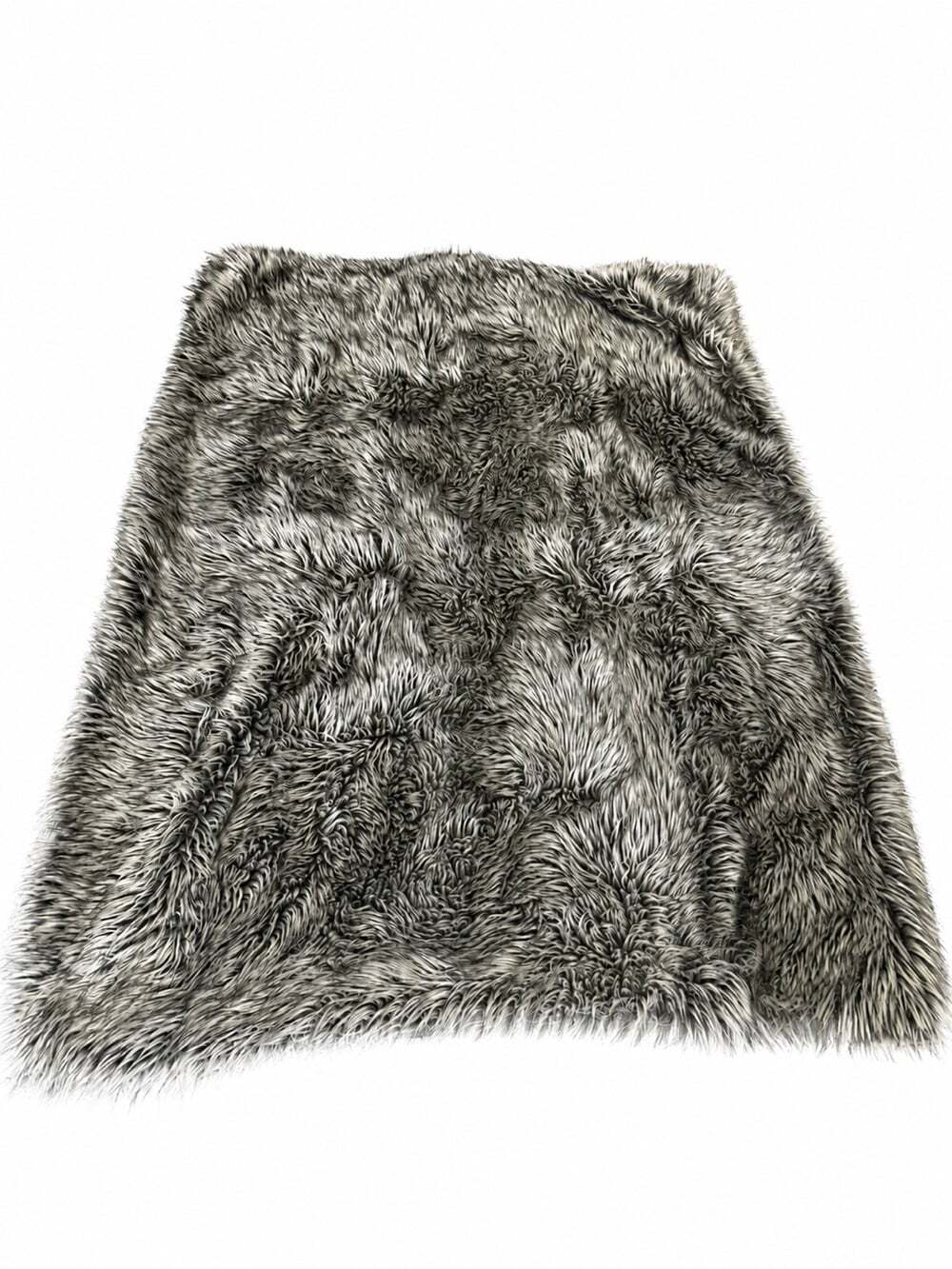 LUXE HABITAT blanket throw furry grey Plush Faux Fur Throw Blanket - Gray thick